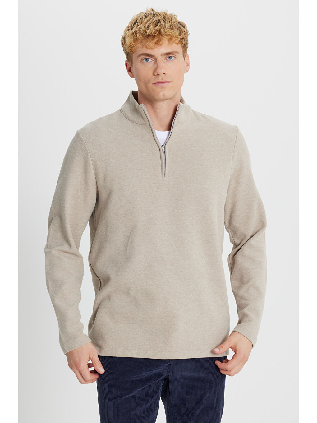 Erkek Bej Pamuklu Slim Fit Dar Kesim Bato Yaka Uzun Kollu Sweatshirt