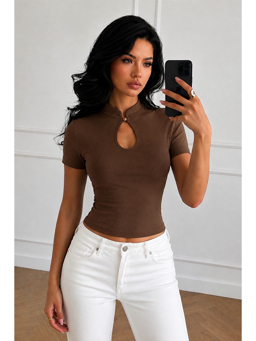 Kahverengi Kadın Damla Yaka Düğme Detaylı Kısa Kollu Fit Bluz-4