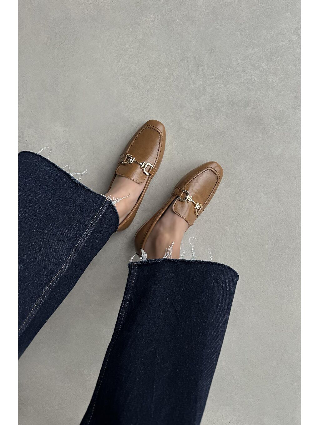 Kahverengi Lena Kadın Toka Detay Kırışık Deri Babet Camel