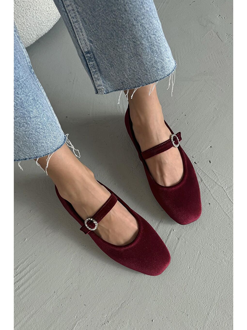 Berny  Kadın  Kemer  Detay  Kadife  Babet Bordo-3
