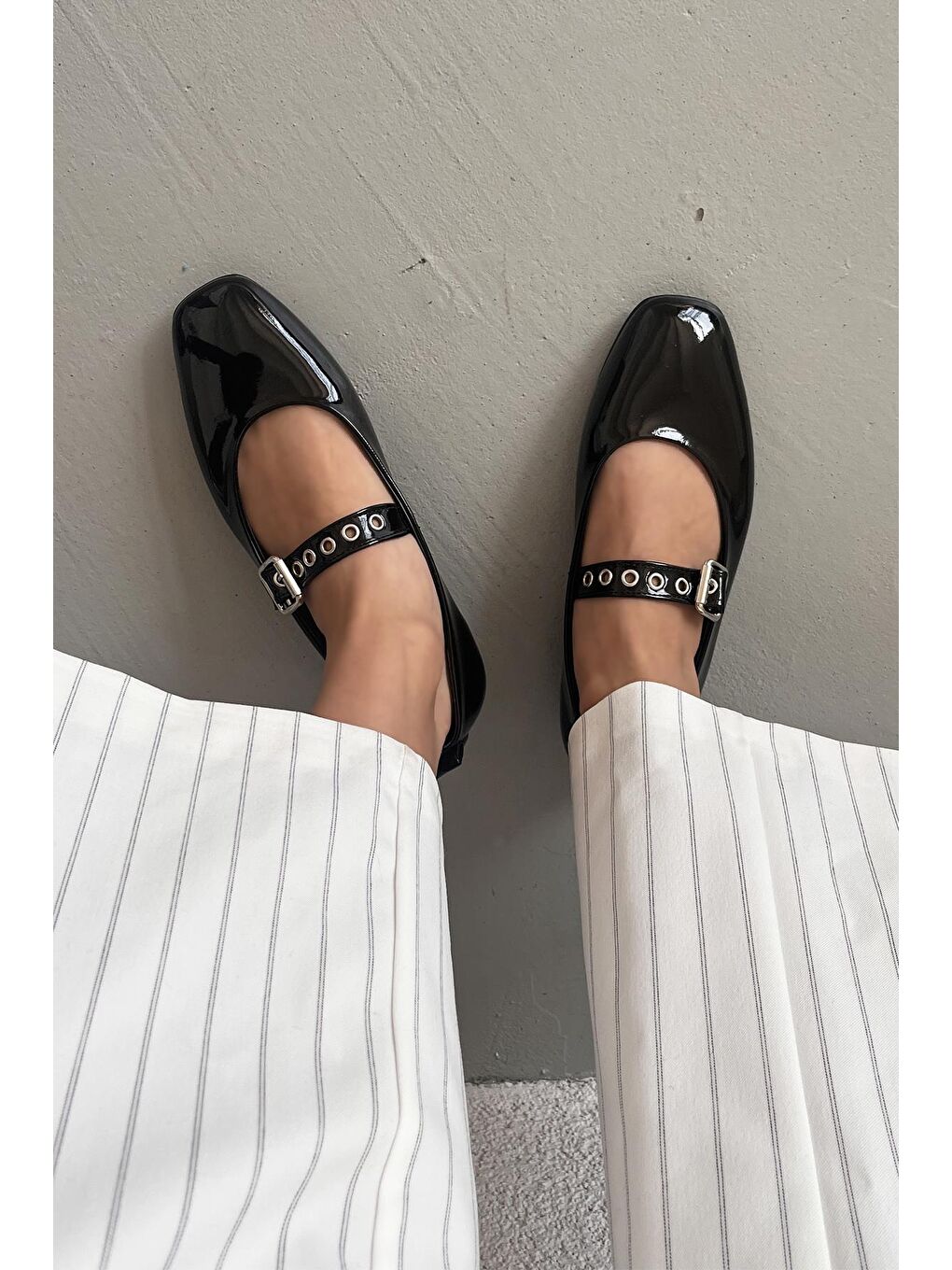 Jules  Kadın  Kemer  Detay  Rugan  Babet Siyah-2