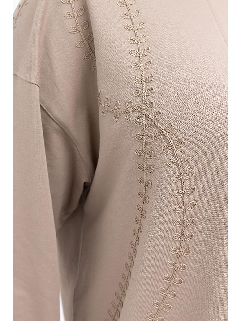 Bej Vizon-Nakışlı Bisiklet Yaka Büyük Beden Tunik-4