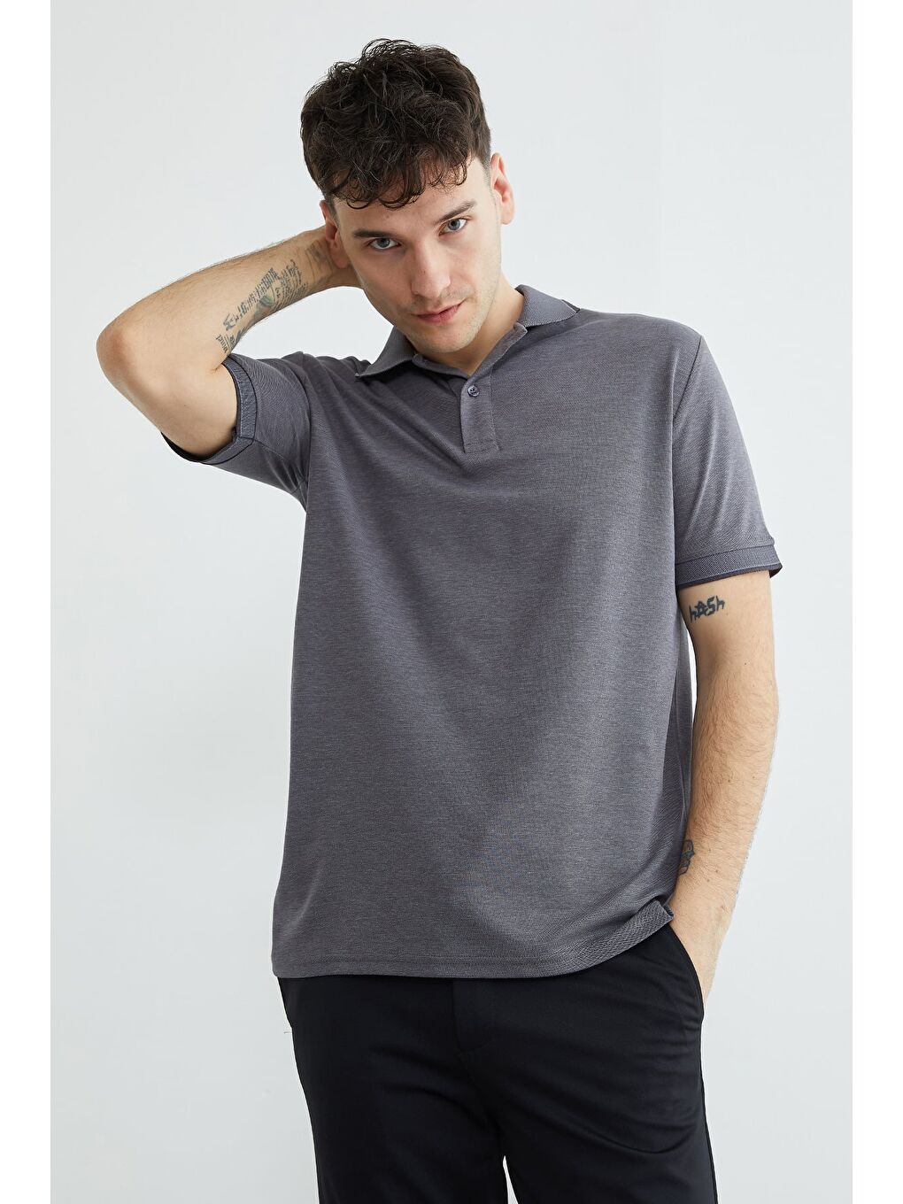 Gri Ribanalı Polo Yaka Tişört-2