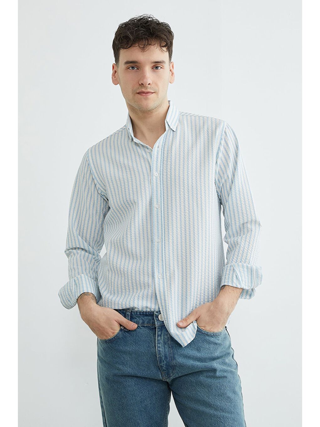 Mavi Çizgili Gofre Kumaş Gömlek