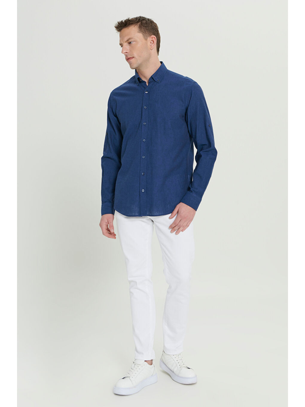 Erkek İndigo Comfort Fit Rahat Kesim Düğmeli Yaka Casual Keten Gömlek-1