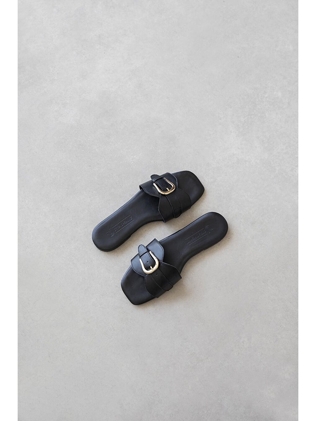 Pablo Kadın Günlük Deri Terlik Siyah