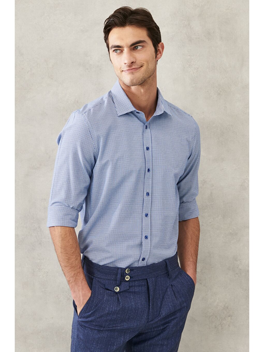 Erkek Beyaz-Lacivert Slim Fit Dar Kesim Klasik Yaka Armürlü Gömlek-3