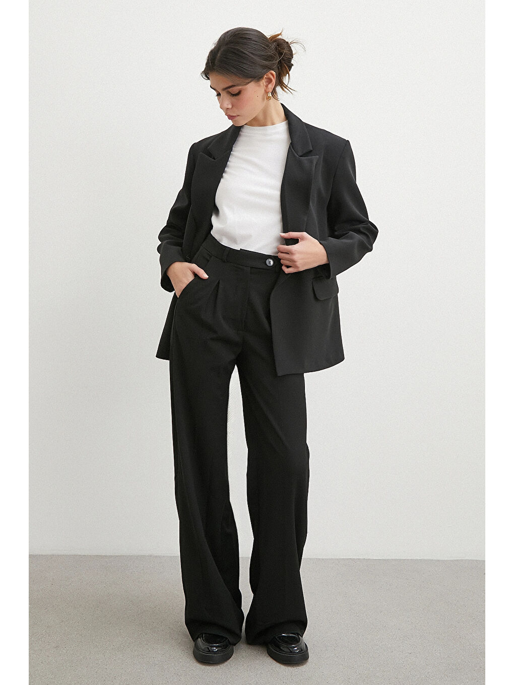 Yüksek Bel Geniş Paça Pantolon Siyah-1