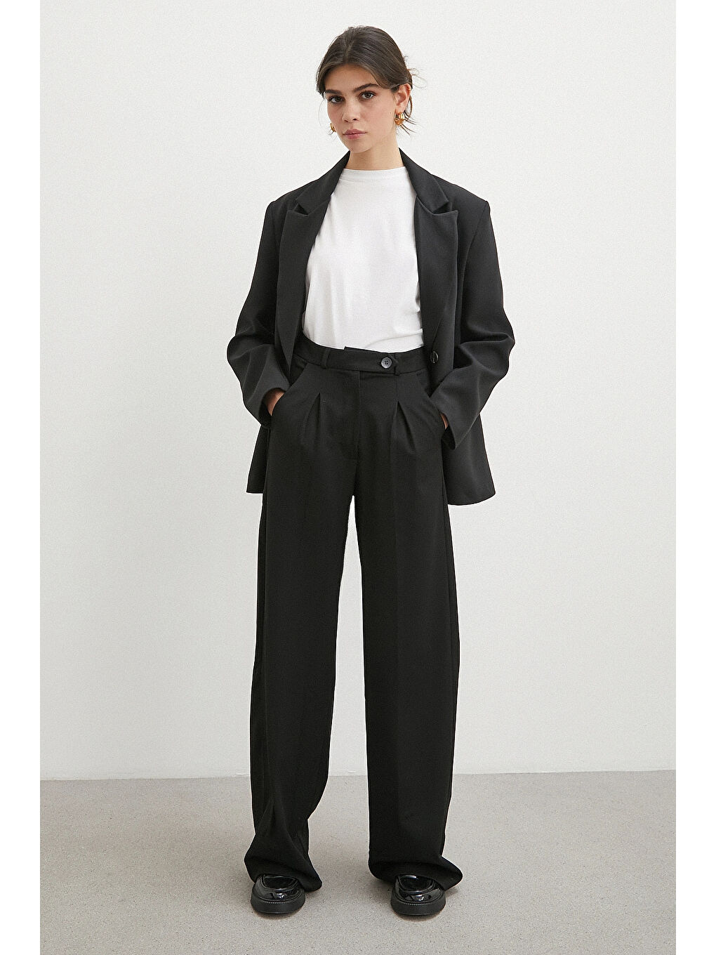 Yüksek Bel Geniş Paça Pantolon Siyah-2