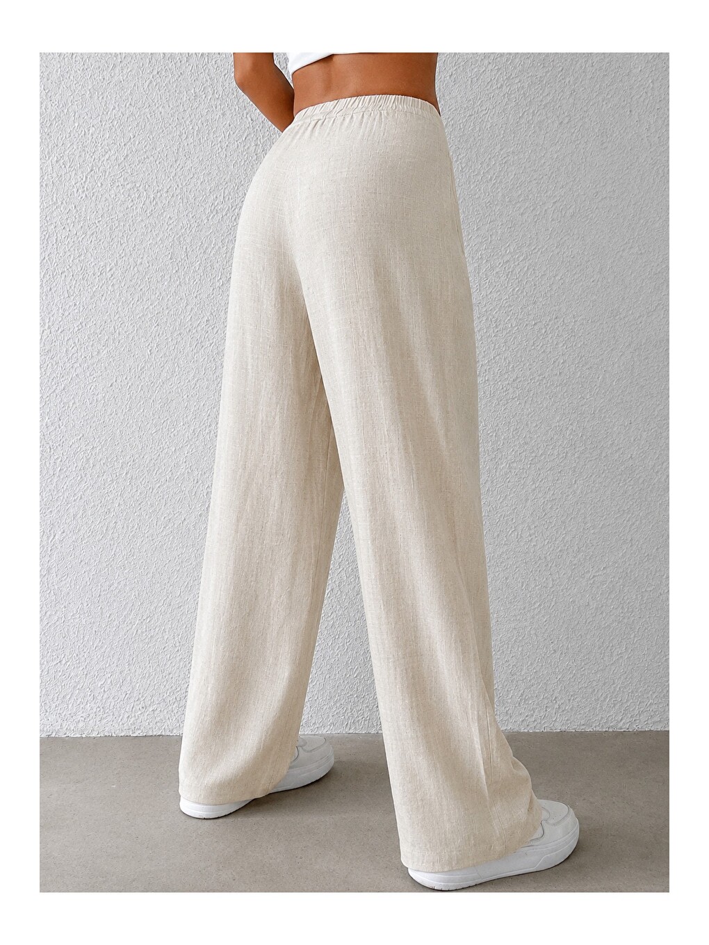 Bej Kadın Wide Leg Pantolon Ön Cep Detaylı Rahat Kalıp Günlük Pantolon-3