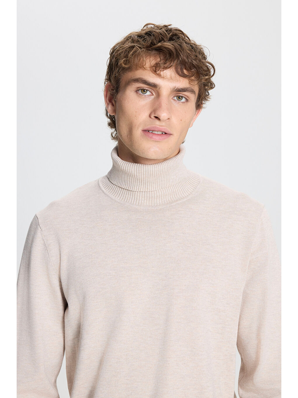 Erkek Bej Melanj Standart Fit Normal Kesim Tam Balıkçı Yaka Triko Kazak-3