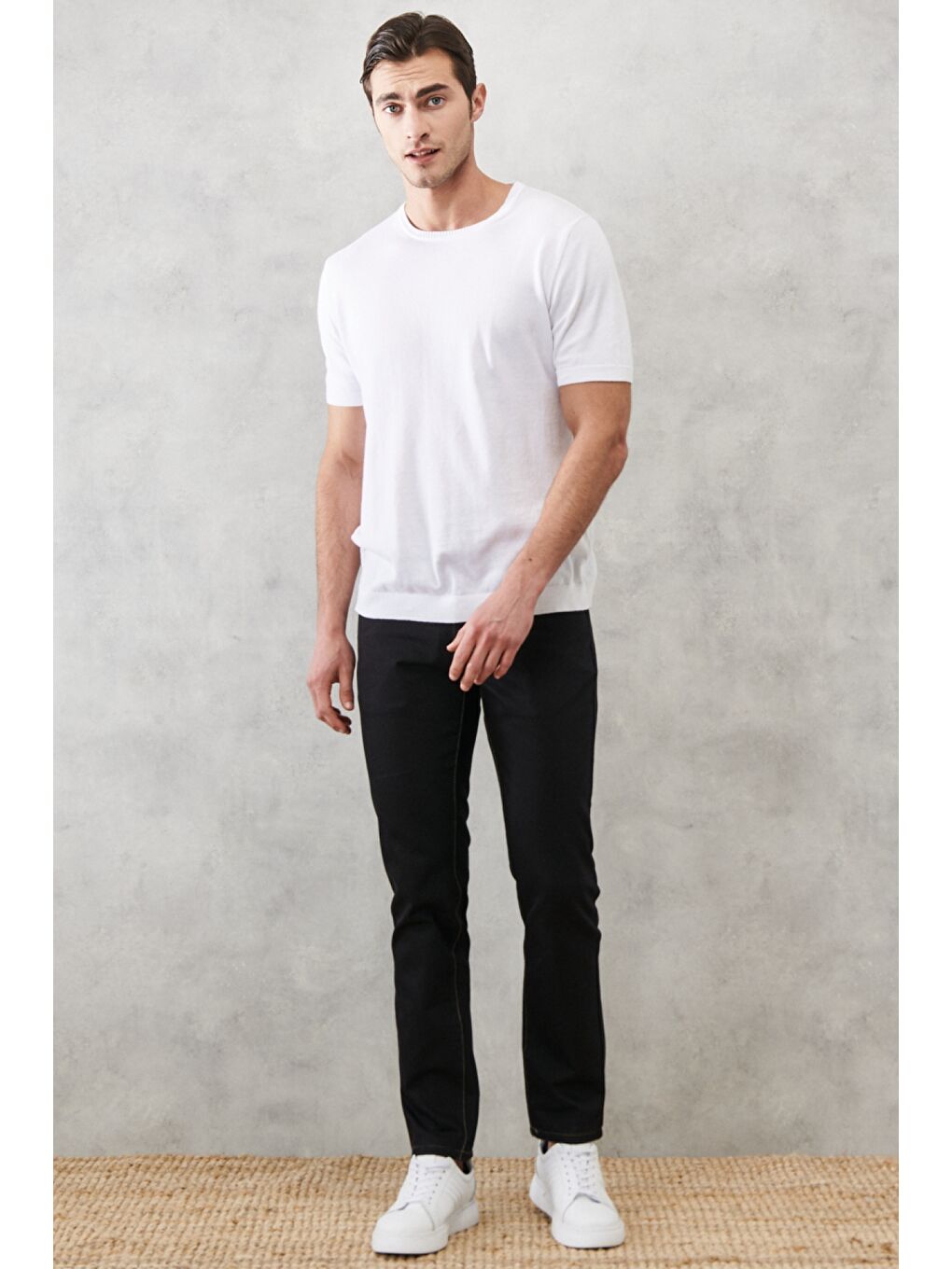 Erkek Siyah Slim Fit Dar Kesim Jean Pantolon-1