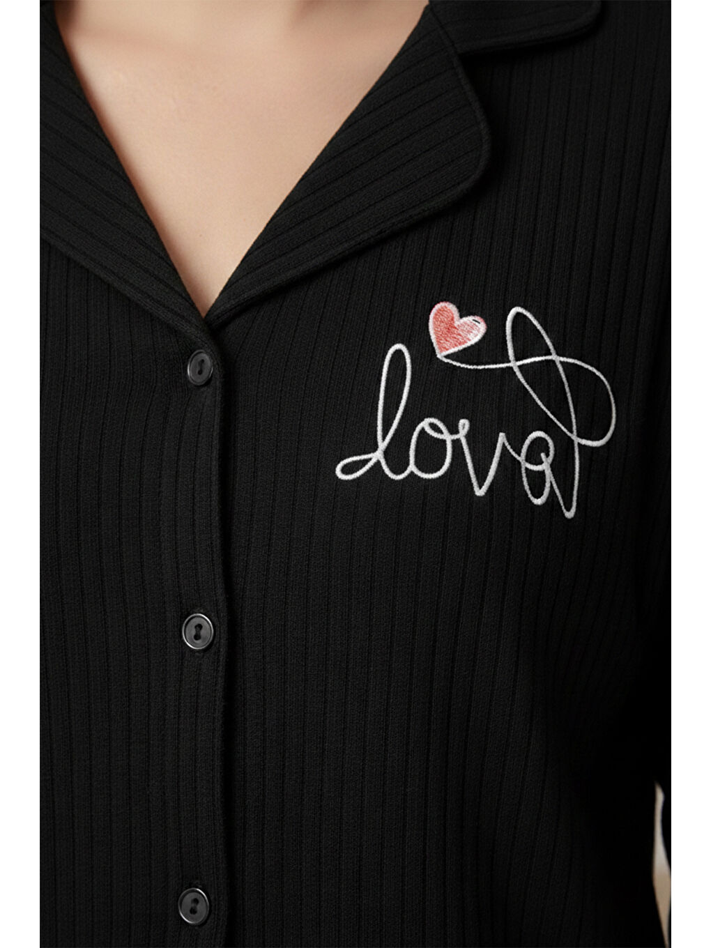 Kadın Önü Düğmeli Suprem Pijama Takımı 0550 Siyah02-1