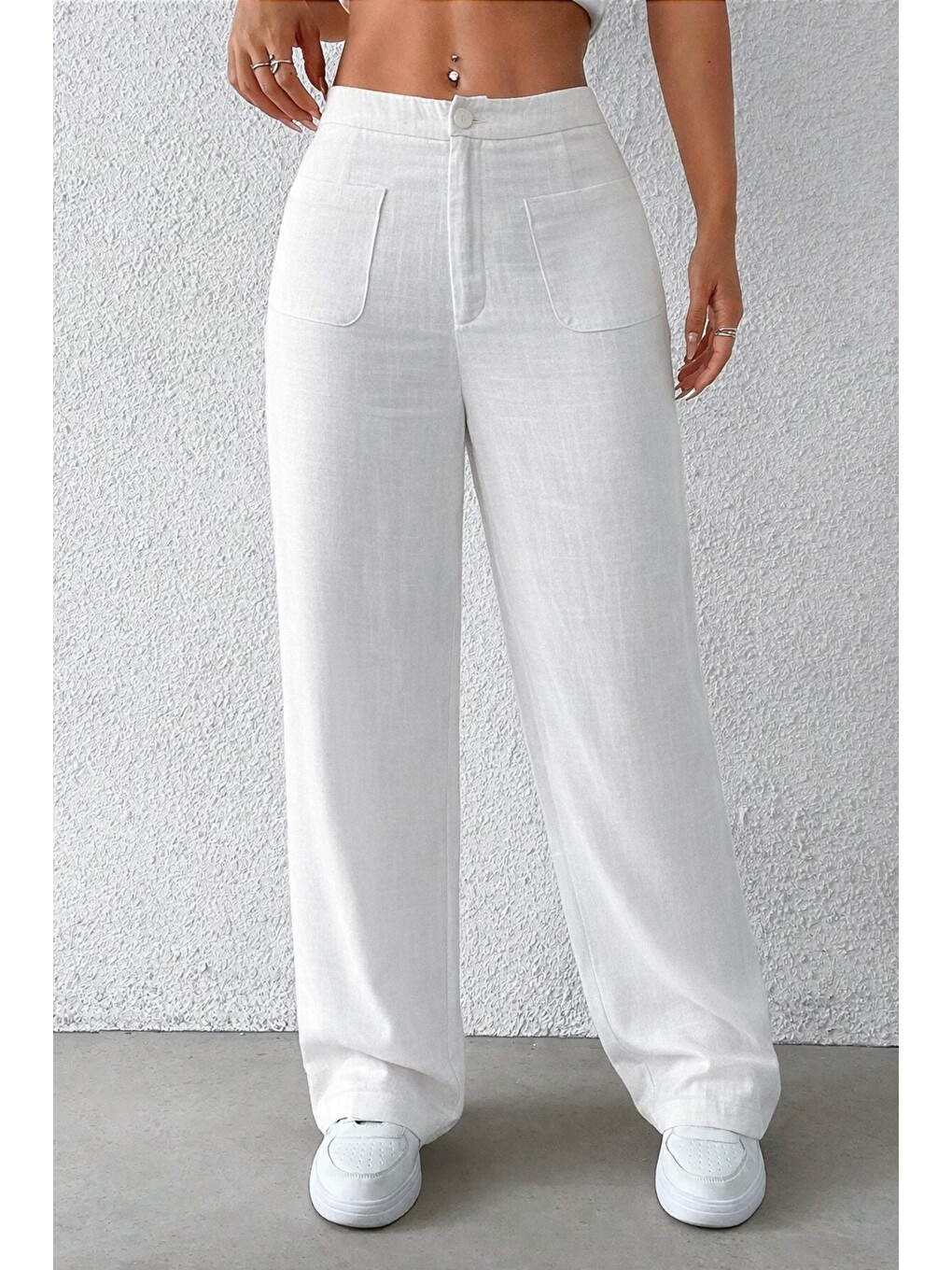 Beyaz Kadın Wide Leg Pantolon Ön Cep Detaylı Rahat Kalıp Günlük Pantolon-4