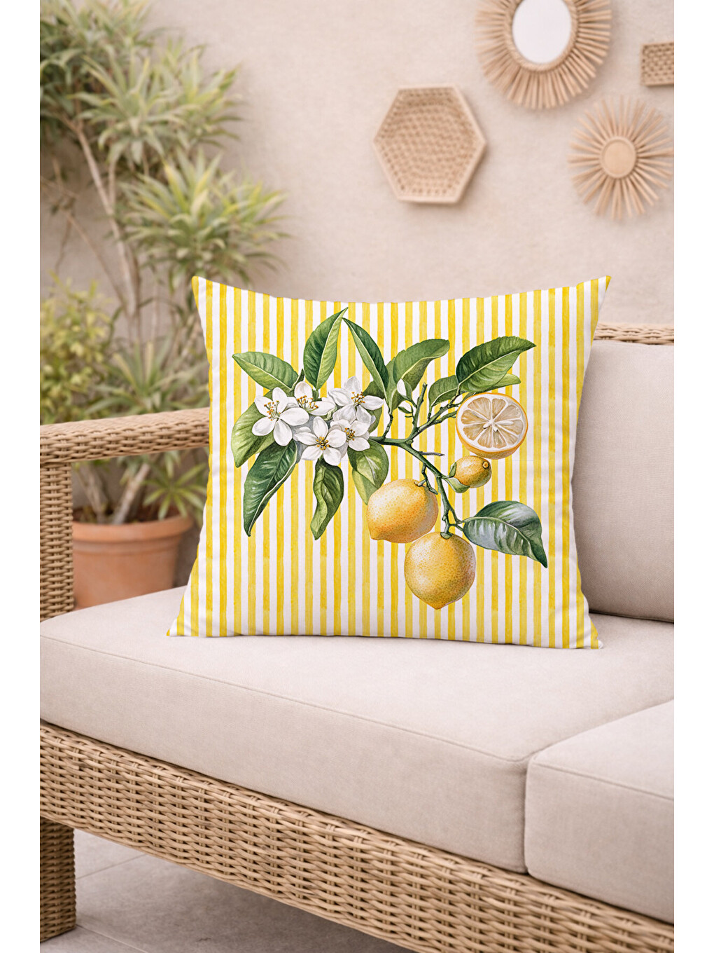 Karışık Sarı Çizgili Limon Çiçeği ve Figürlü 4'lü Süet Kırlent Kılıfı Seti 43x43 cm-2