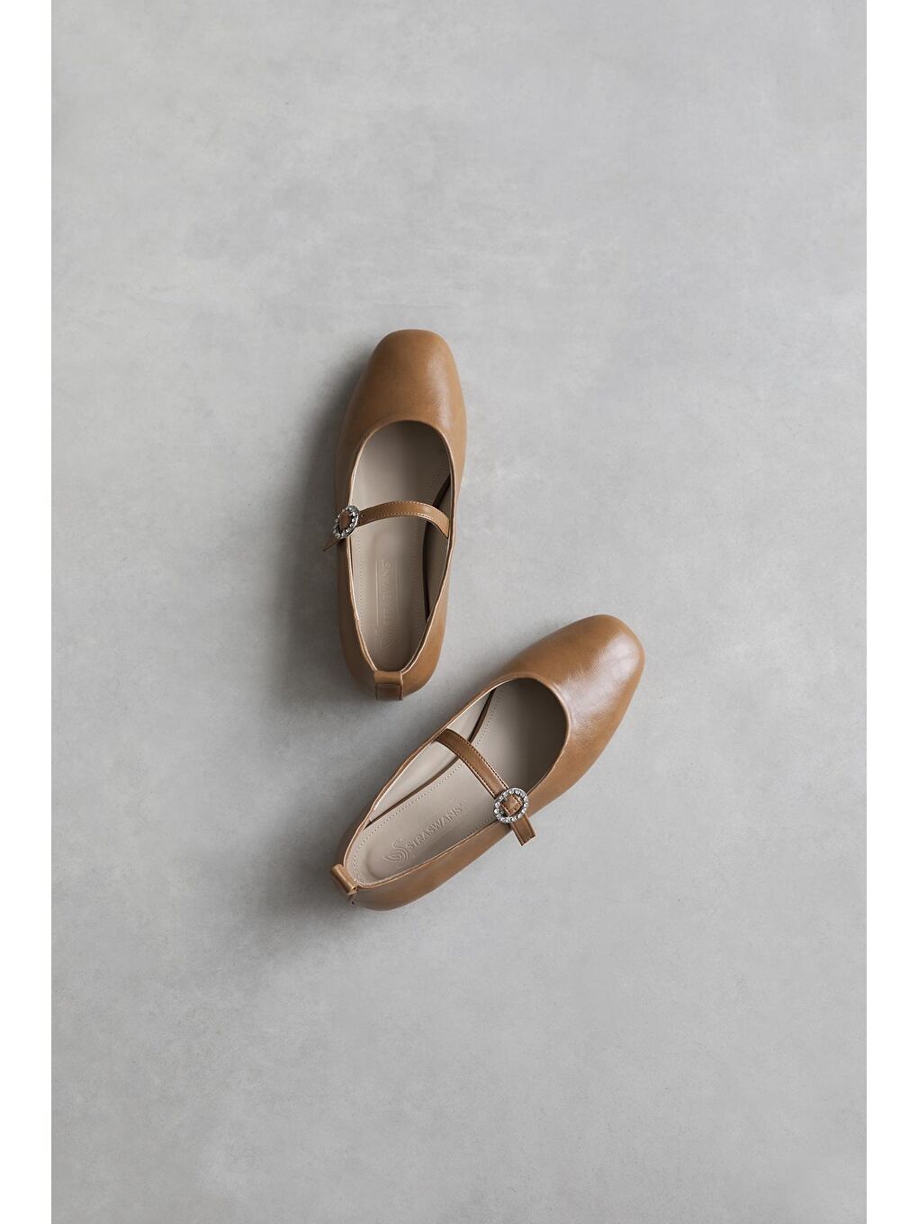 Kahverengi Berny Kadın Kemer Detay Kırışık  Deri  Babet Camel-2