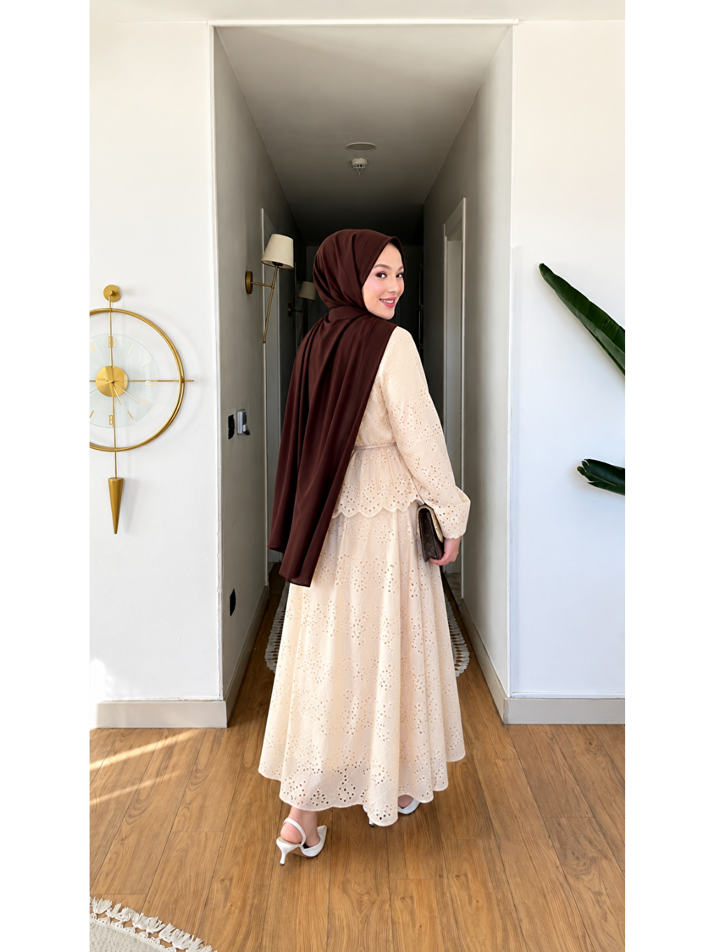 Ekru Kadın Bağlamalı Fisto Dantelli Krem Tesettür Gömlek Elbise-3