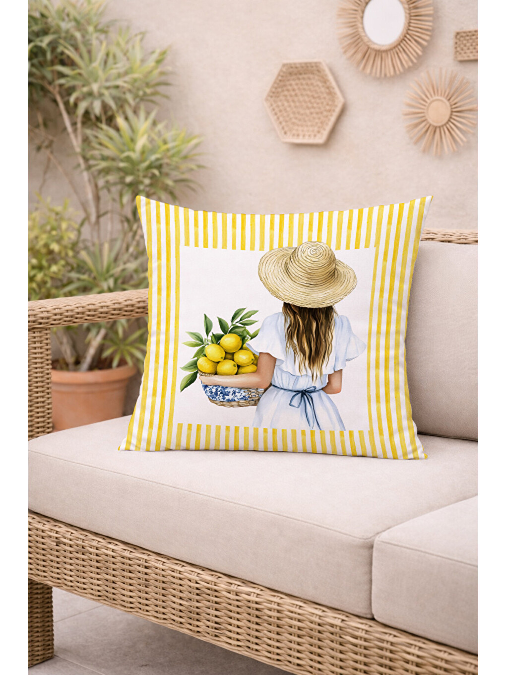 Karışık Sarı Çizgili Limon Çiçeği ve Figürlü 4'lü Süet Kırlent Kılıfı Seti 43x43 cm-6