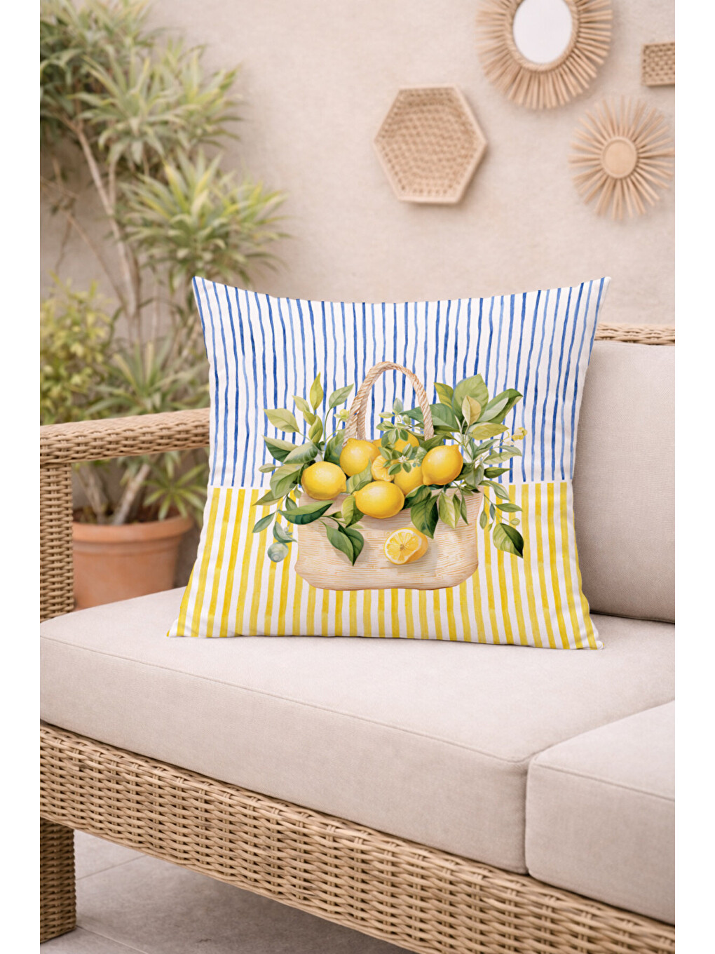 Karışık Sarı Çizgili Vazoda Limon Desenli 4'lü Süet Kırlent Kılıfı Seti 43x43 cm-6