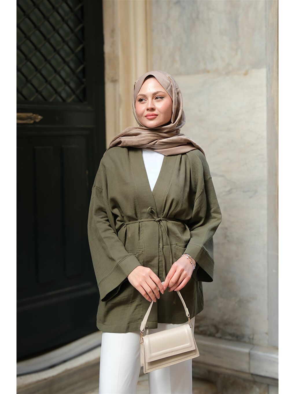 Kadın Cep Detaylı Keten Kimono Haki Yeşil-2