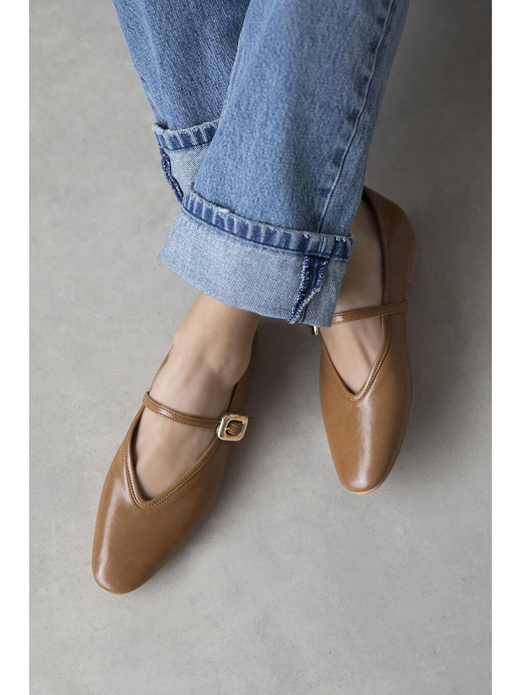 Kahverengi Stony Kadın Kırışık Deri Babet Camel-1