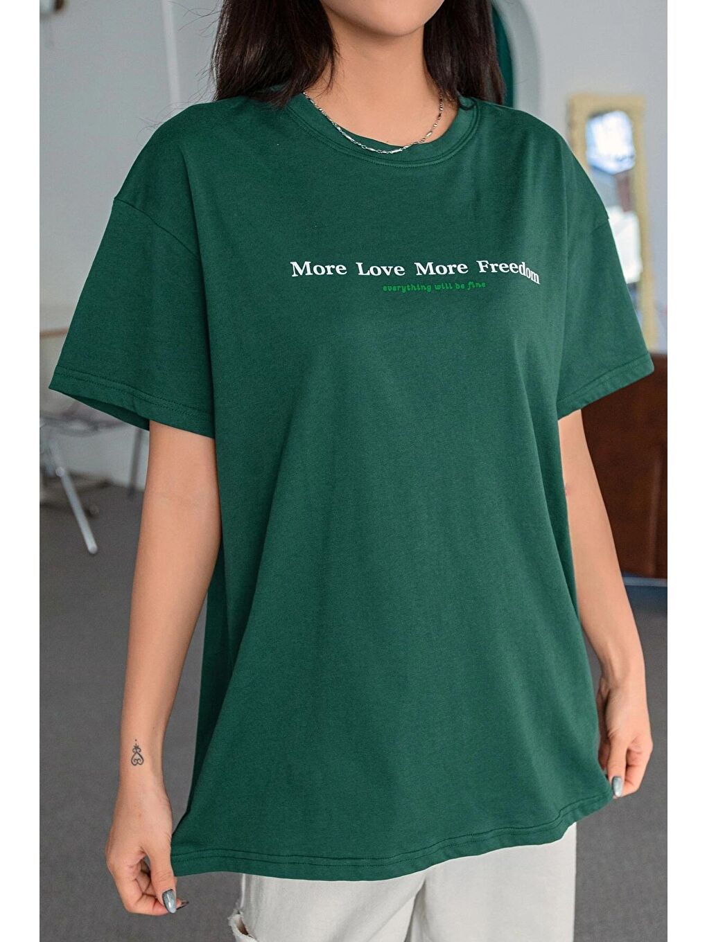 uyguntarz Yeşil Unisex More Love Baskılı Oversize Tshirt - 1