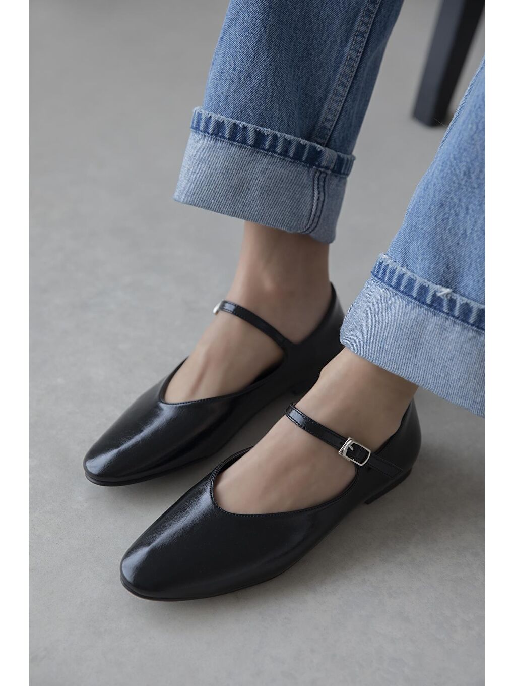 Leroy  Kadın Kırışık Deri Babet Siyah-1