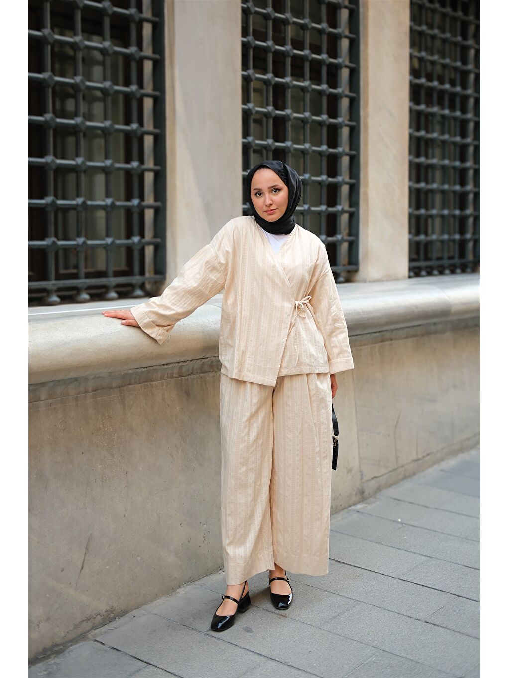 Ekru Kadın Badem Dikişli Kimono Takım Krem