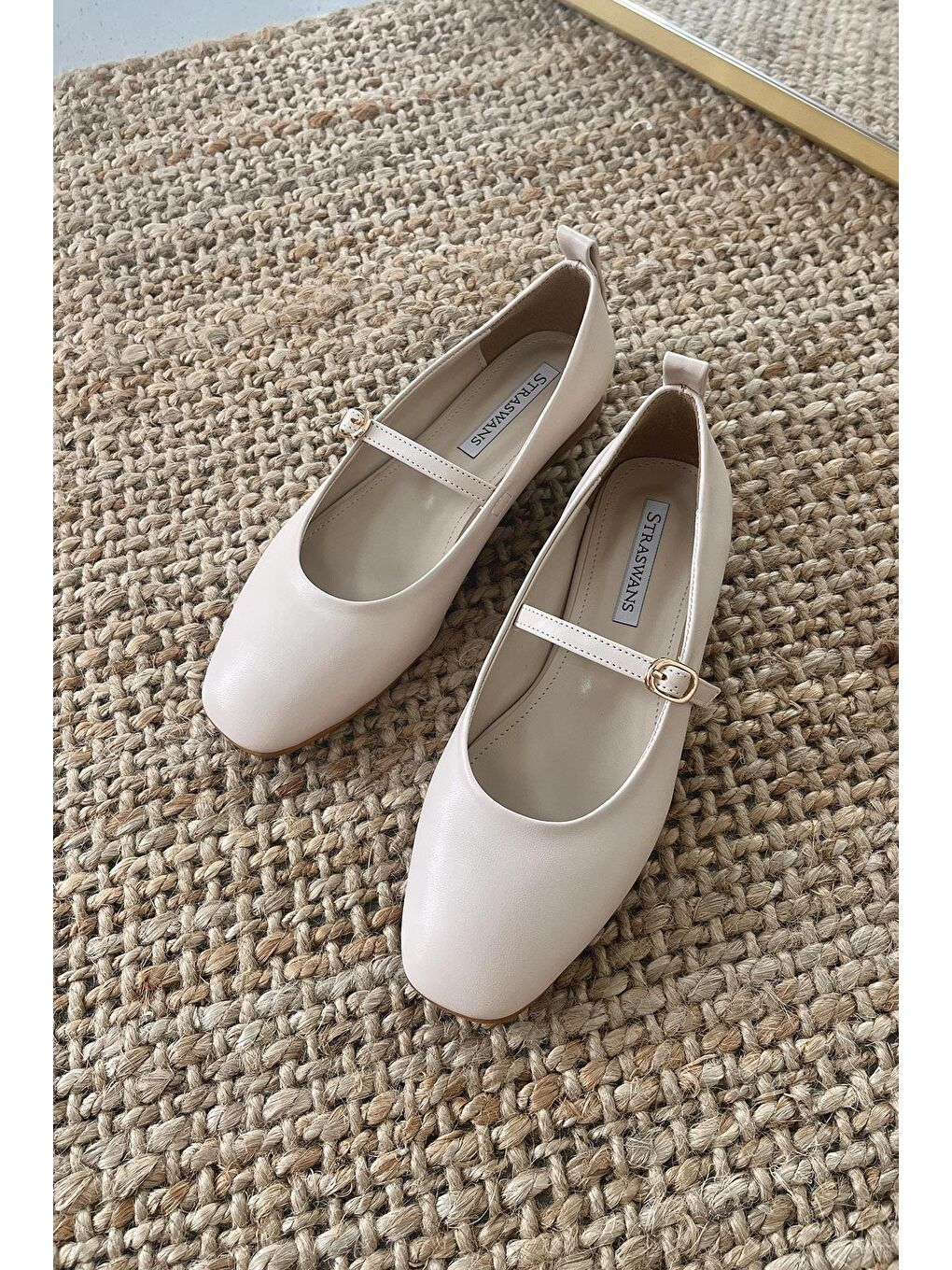 Smolder  Kadın  Kemer  Detay  Deri  Babet Bej