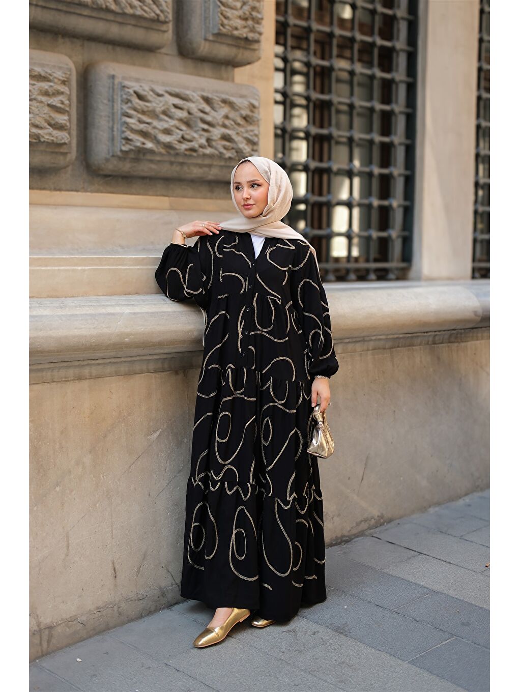 Kadın Gold Dikiş Detaylı Elbise Siyah-4