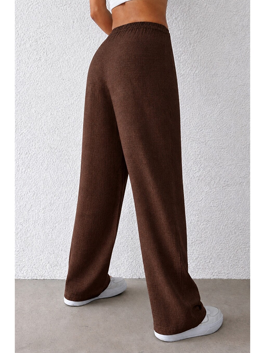 Kahverengi Kadın Wide Leg Pantolon Ön Cep Detaylı Rahat Kalıp Günlük Pantolon-4