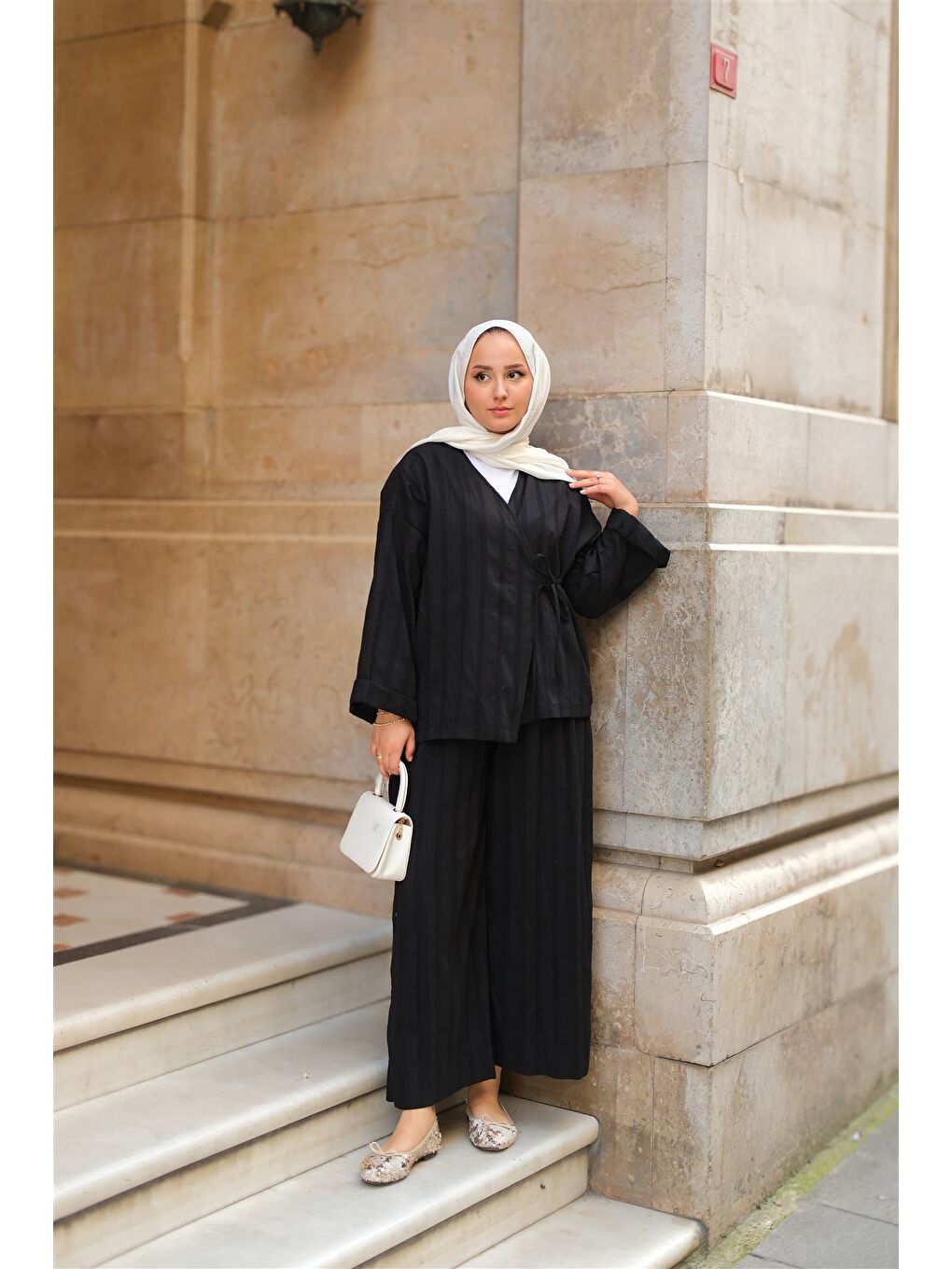 Kadın Badem Dikişli Kimono Takım Siyah-3