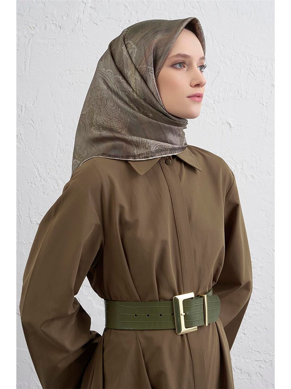 Haki Klasik Desenli Saf İpek Twill Eşarp 9428D 32-1