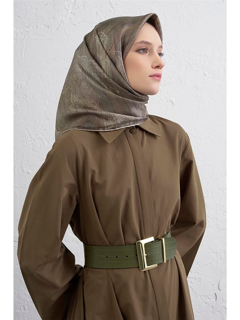 Haki Klasik Desenli Saf İpek Twill Eşarp 9428D 32-2