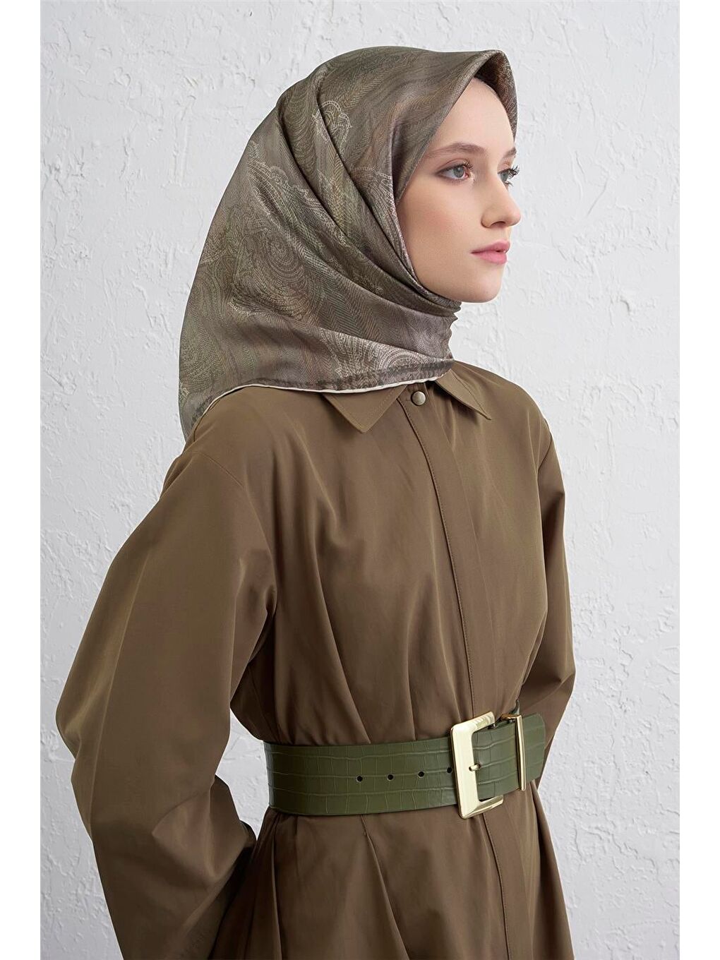 Haki Klasik Desenli Saf İpek Twill Eşarp 9428D 32-3