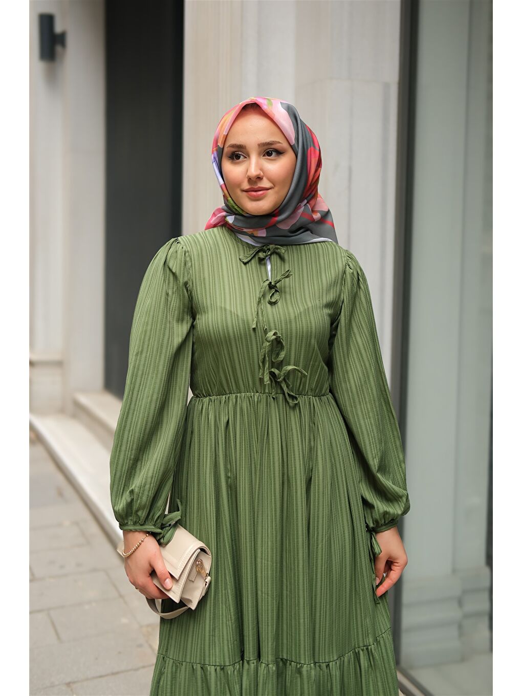 Kadın Bel Büzgülü Elbise Yeşil-4