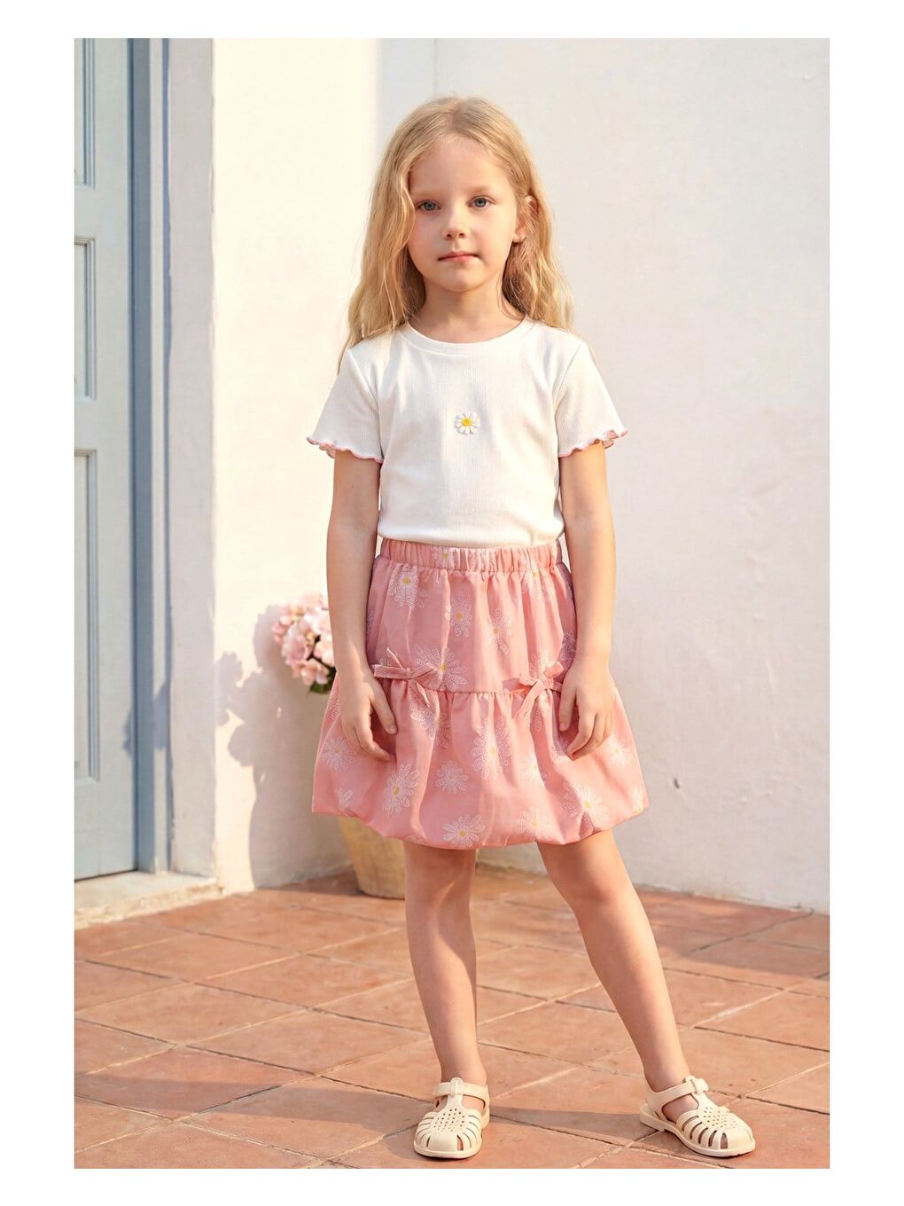 Pembe Kız Çocuk Pamuklu Papatya Desenli Tişört Etek Takım-1