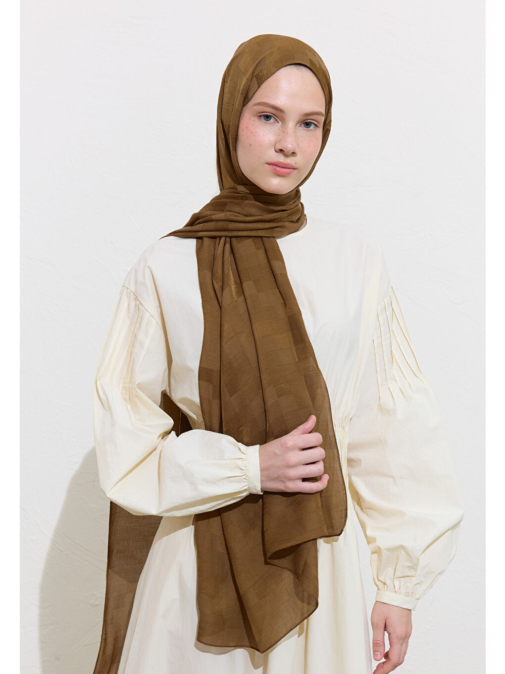 Kahverengi Nori İpek Jakar Şal Sütlü Kahve