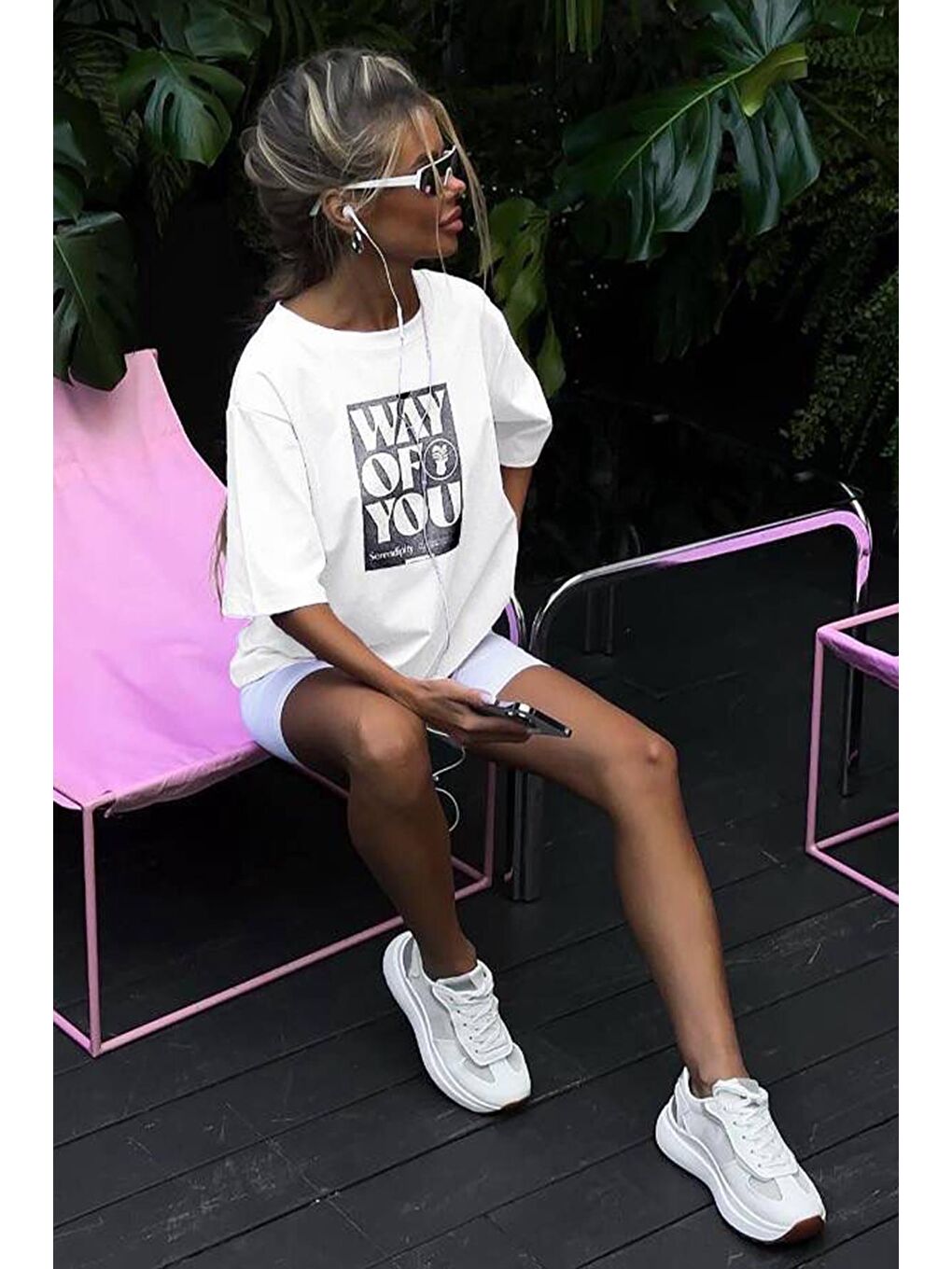 Beyaz Baskılı Bisiklet Yaka Overfit Tişört-3