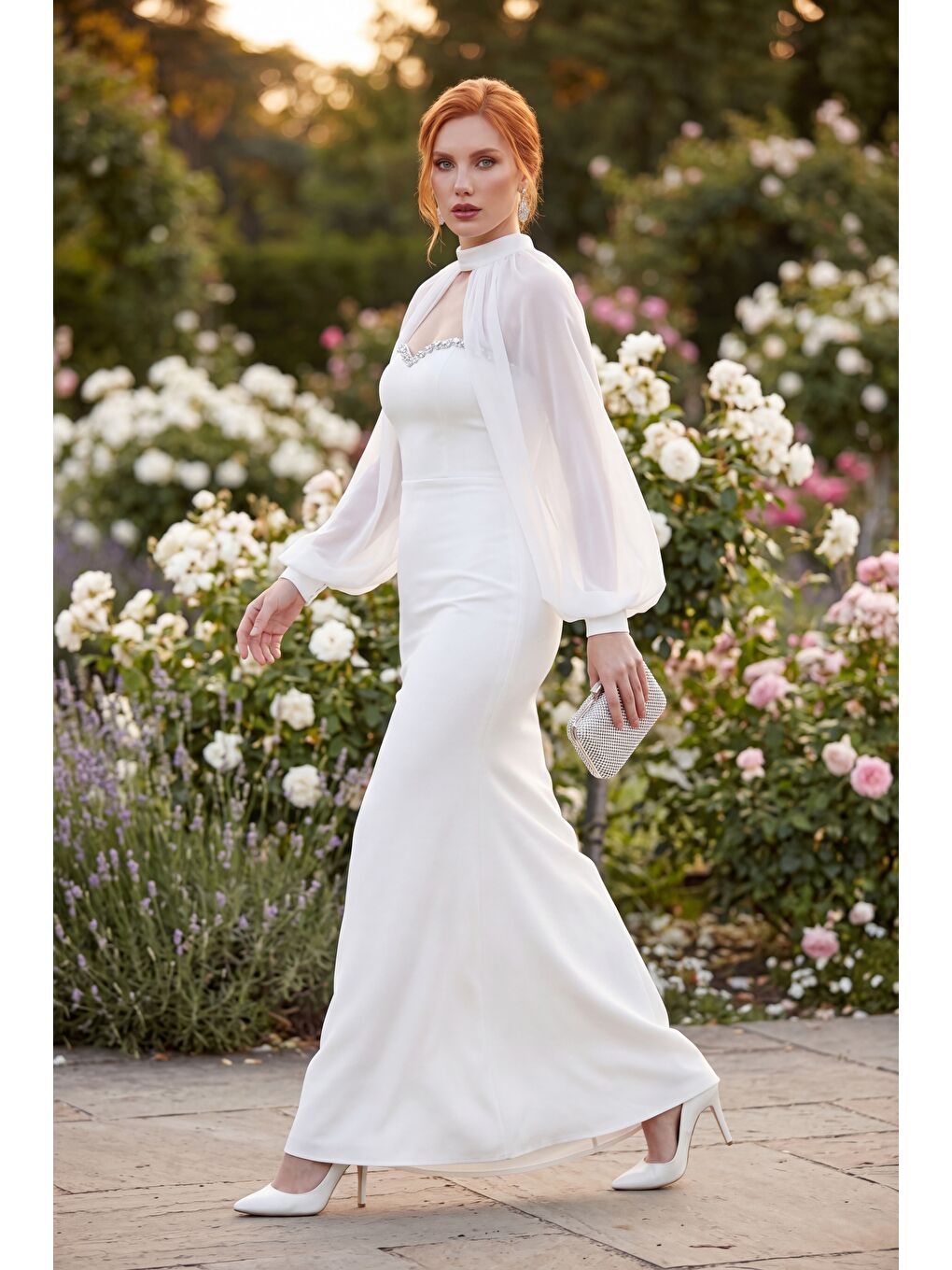 Kadın Beyaz Straplez Pelerinli Taş Detay Uzun Davet Elbisesi-3