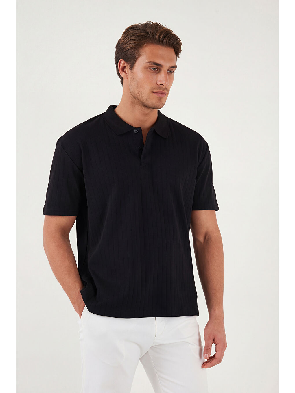 Siyah Pamuklu Kısa Kollu Düğmeli Polo T Shirt 5904051-5