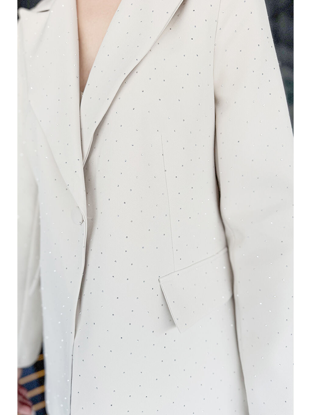 Bej Taş Detaylı Kadın Tarz Blazer Ceket-4
