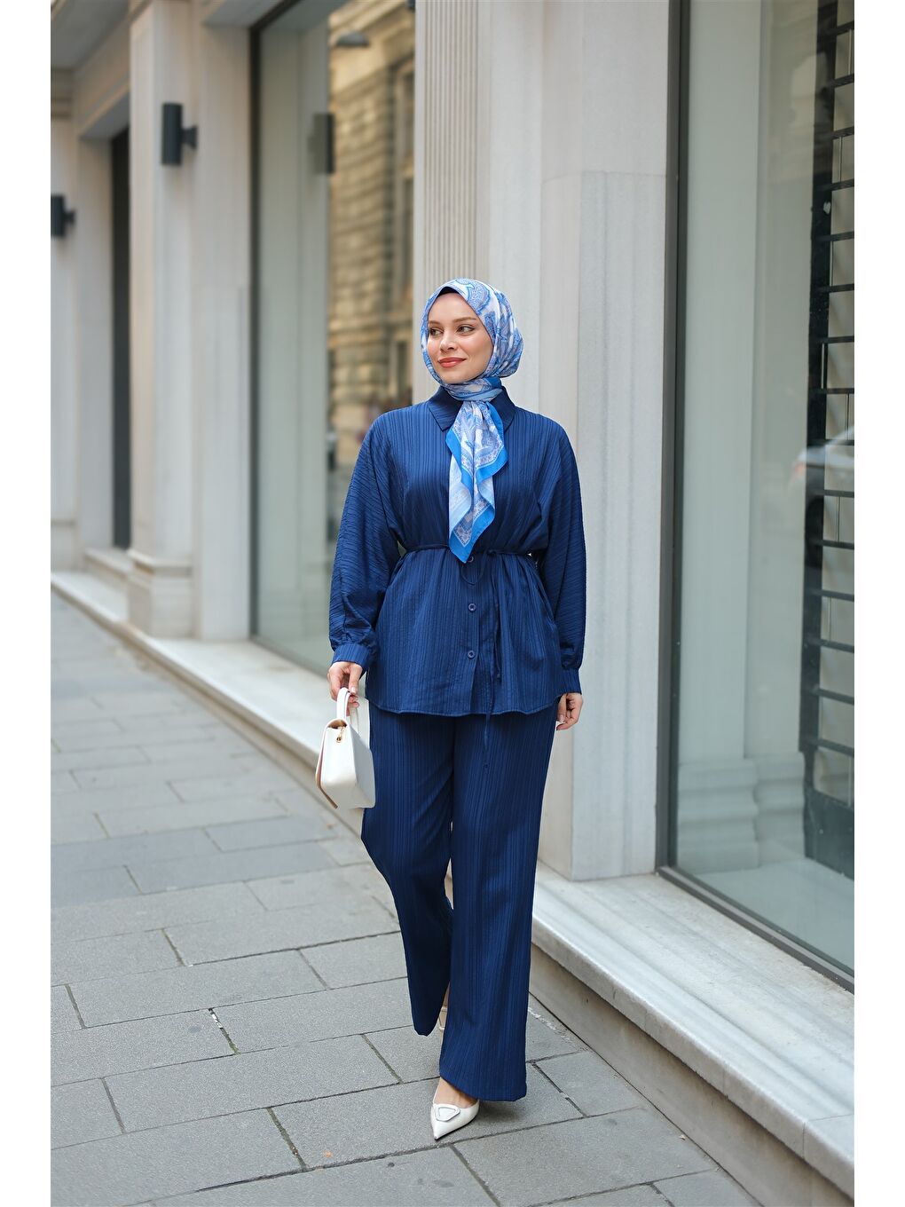 Kadın Krinkıl Kumaş Bel Bağlamalı Takım Lacivert