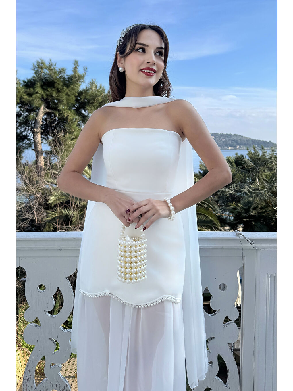 Kadın Beyaz Straplez Şal Yaka Mini Elbise-2