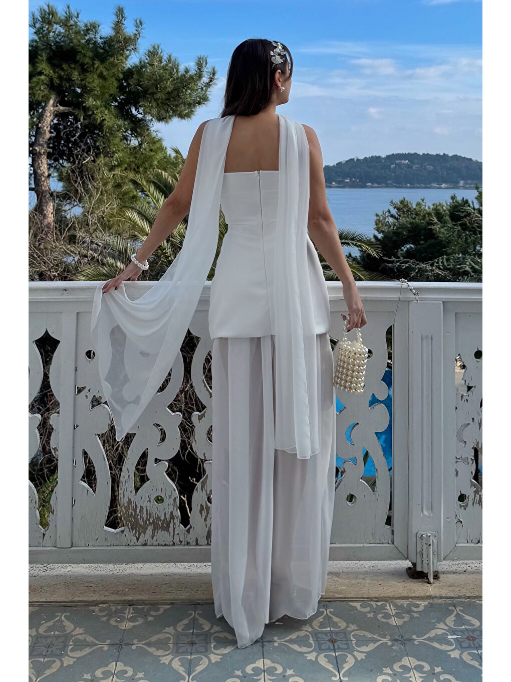 Kadın Beyaz Straplez Şal Yaka Mini Elbise-4