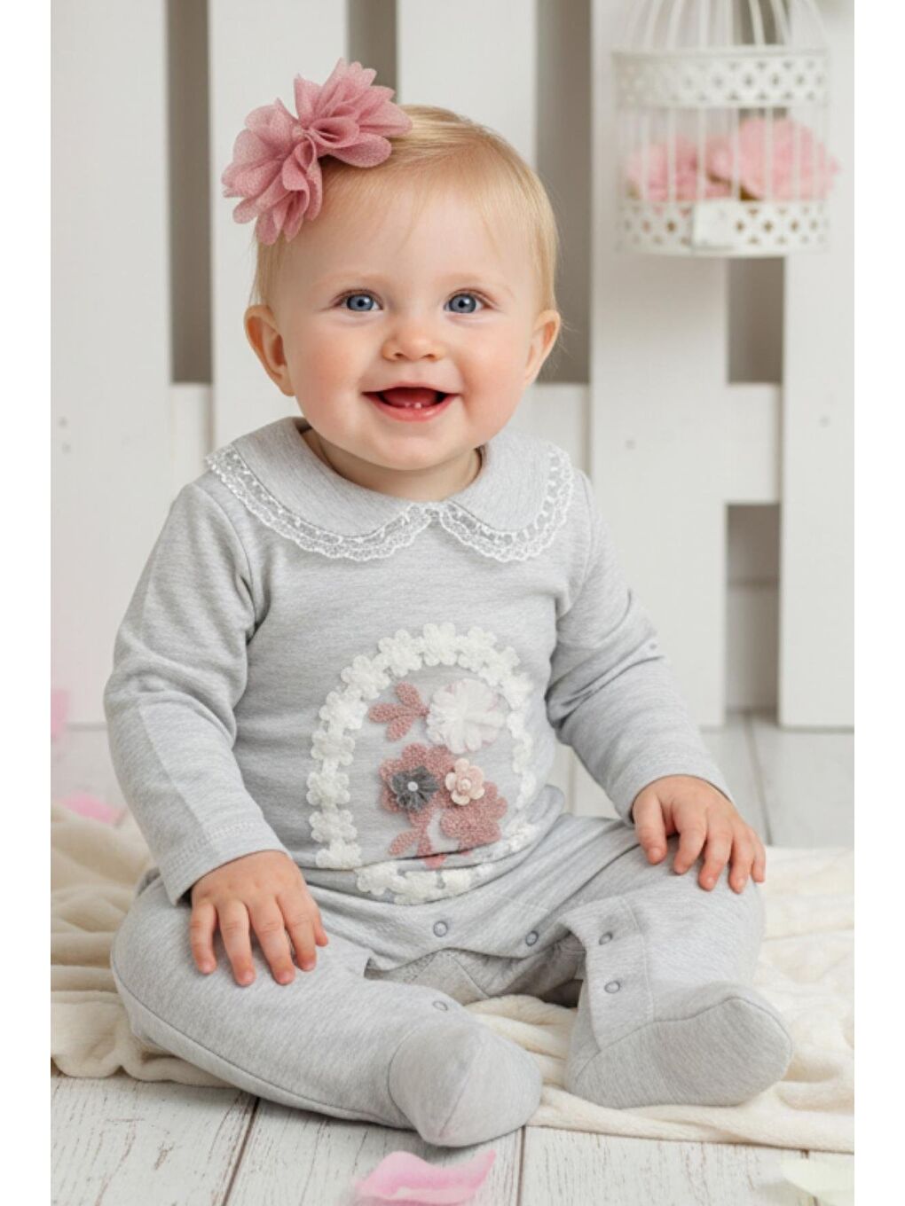 Kız Bebek Çiçek Detay Gri Tulum Toka Takım-1