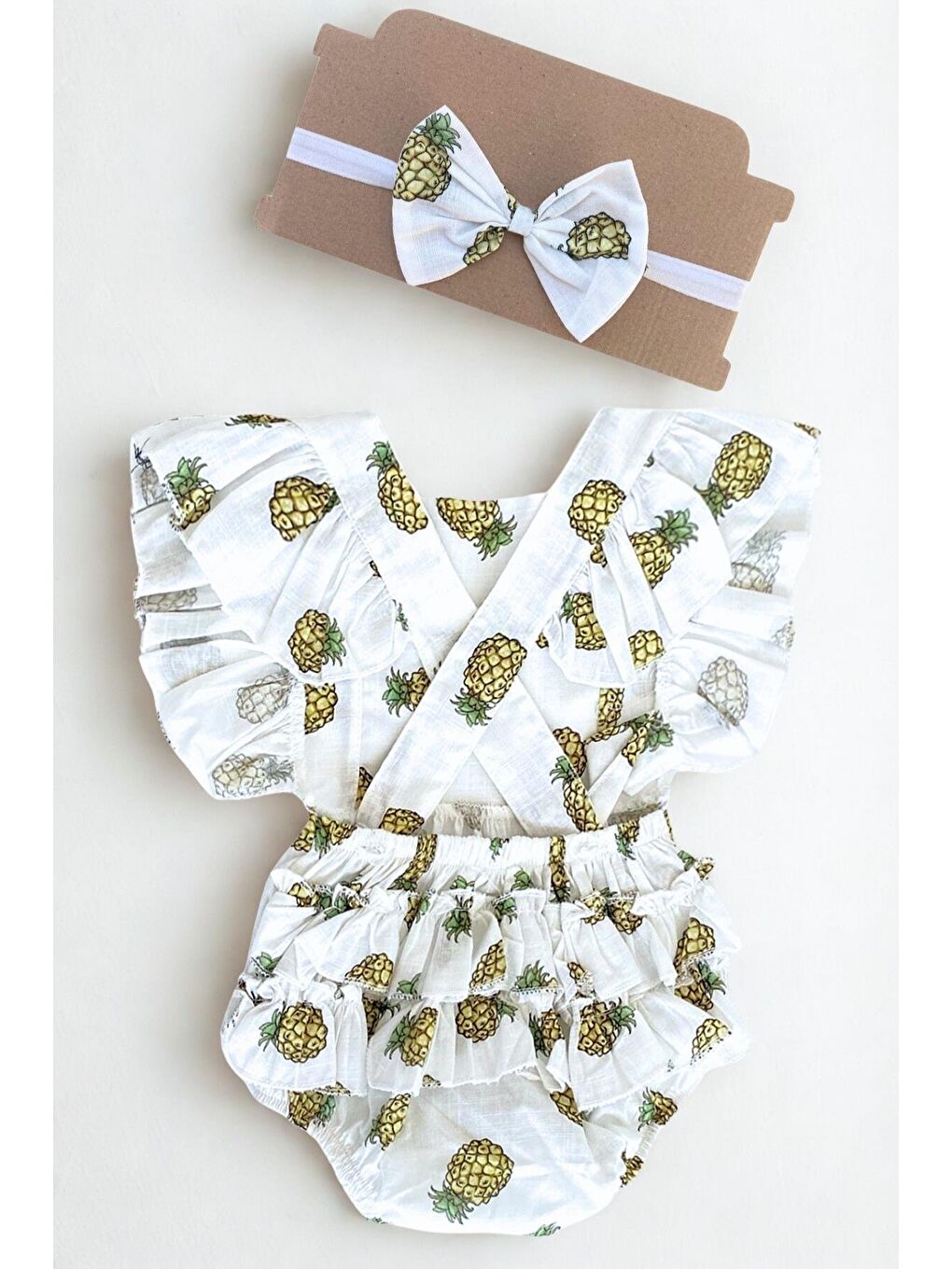 Beyaz Kız Bebek Ananas Desenli Salopet-1