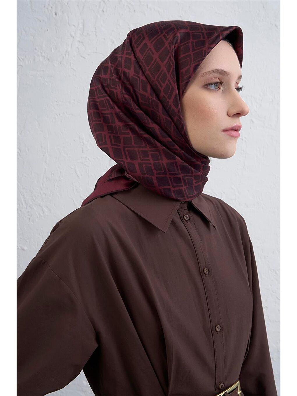 Bordo Geometrik Desenli Saf İpek Twill Eşarp 9438D 54-1