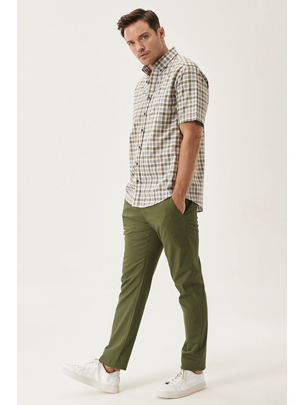 Erkek Haki Kanvas Slim Fit Dar Kesim Yan Cep Chino Pantolon-3