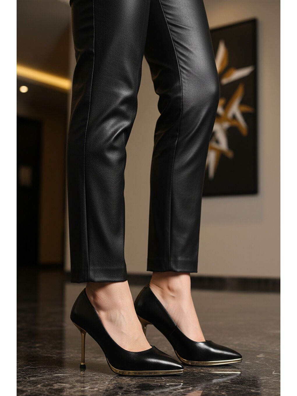 Siyah İnce Uzun Topuklu Kadın Abiye Ayakkabı 448205 Z-2